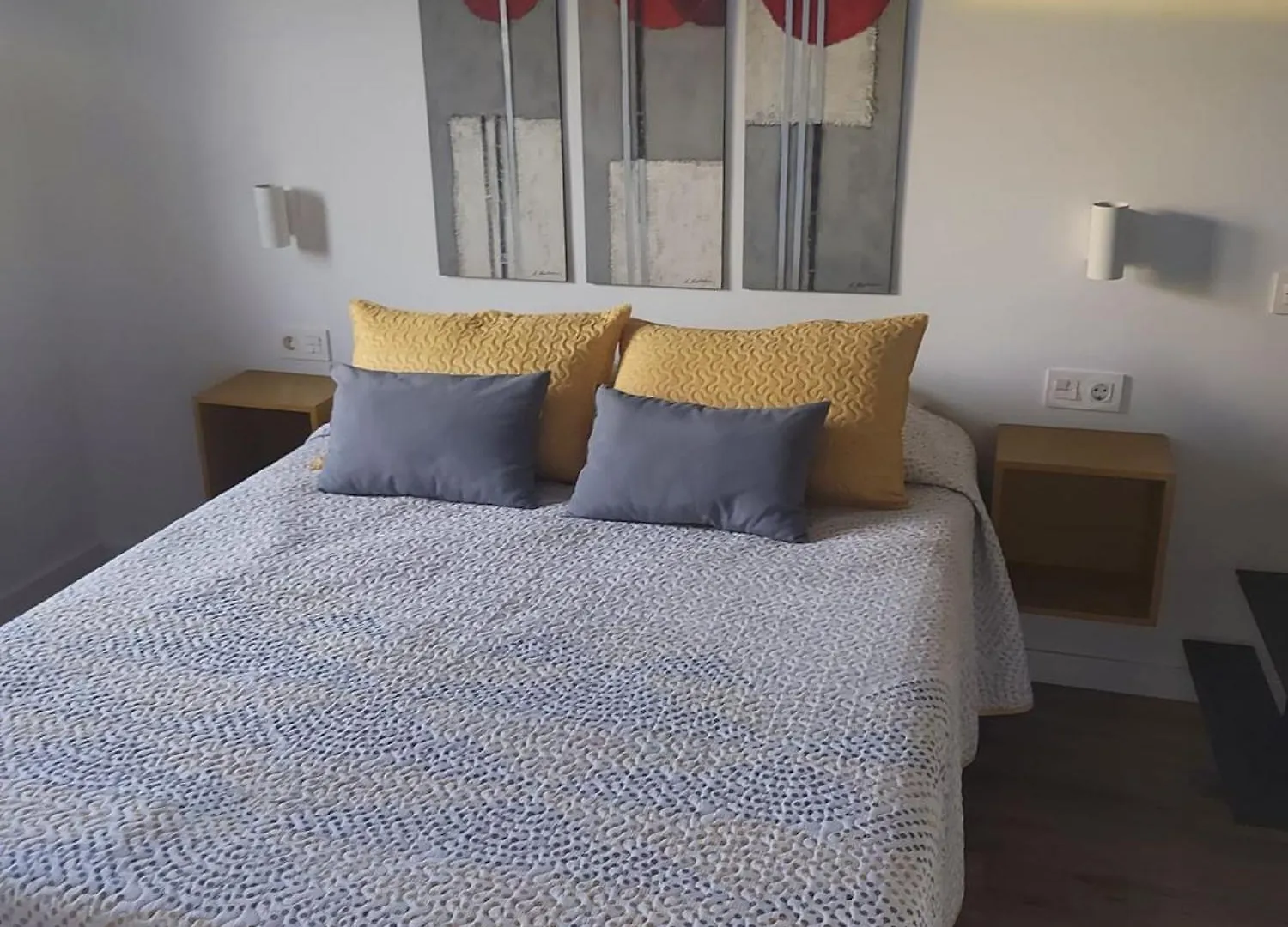 Bungalow Con Terraza San Bartolomé アパート